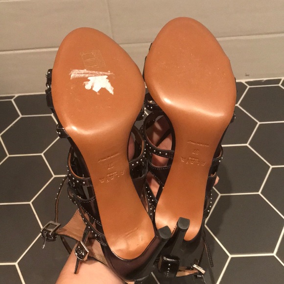 Gorgeous strappy Alaïa heels - Picture 3 of 5